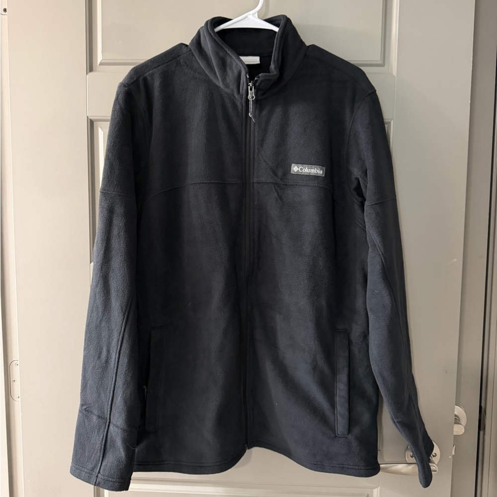 Columbia Men's Dark Gray Performance Jacket